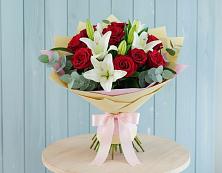 Букет цветов из:  Лилии и Розы в Житнево