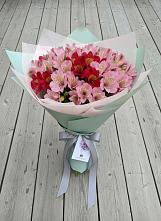 Букет цветов из:  Альстромерии в Житнево