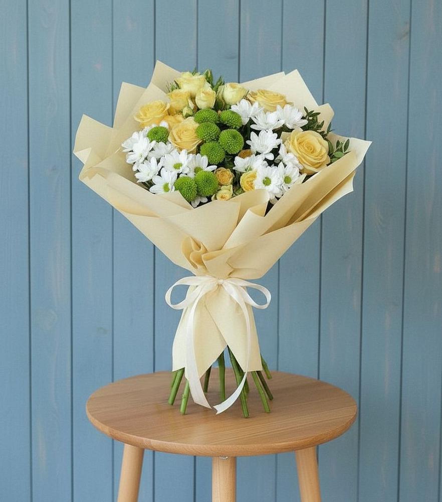 Букет Луч солнца в Житнево Букет цветов из: Хризантемы и Розы в Житнево