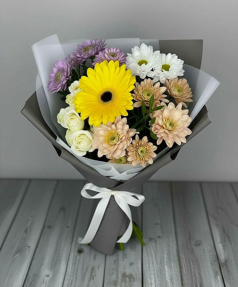 Букет цветов из: Розы, Герберы и Хризантемы в Житнево