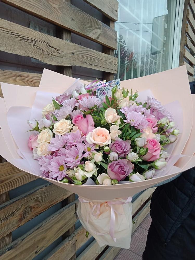 Букет цветов из: Розы и Хризантемы в Житнево