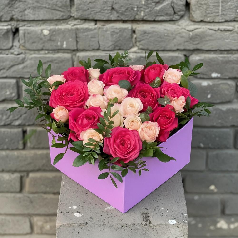 Цветочная композиция из Розы в коробке в Житнево