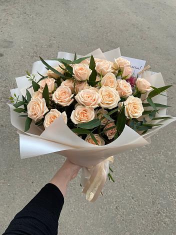 Букет Кремовые розы Латте в Житнево