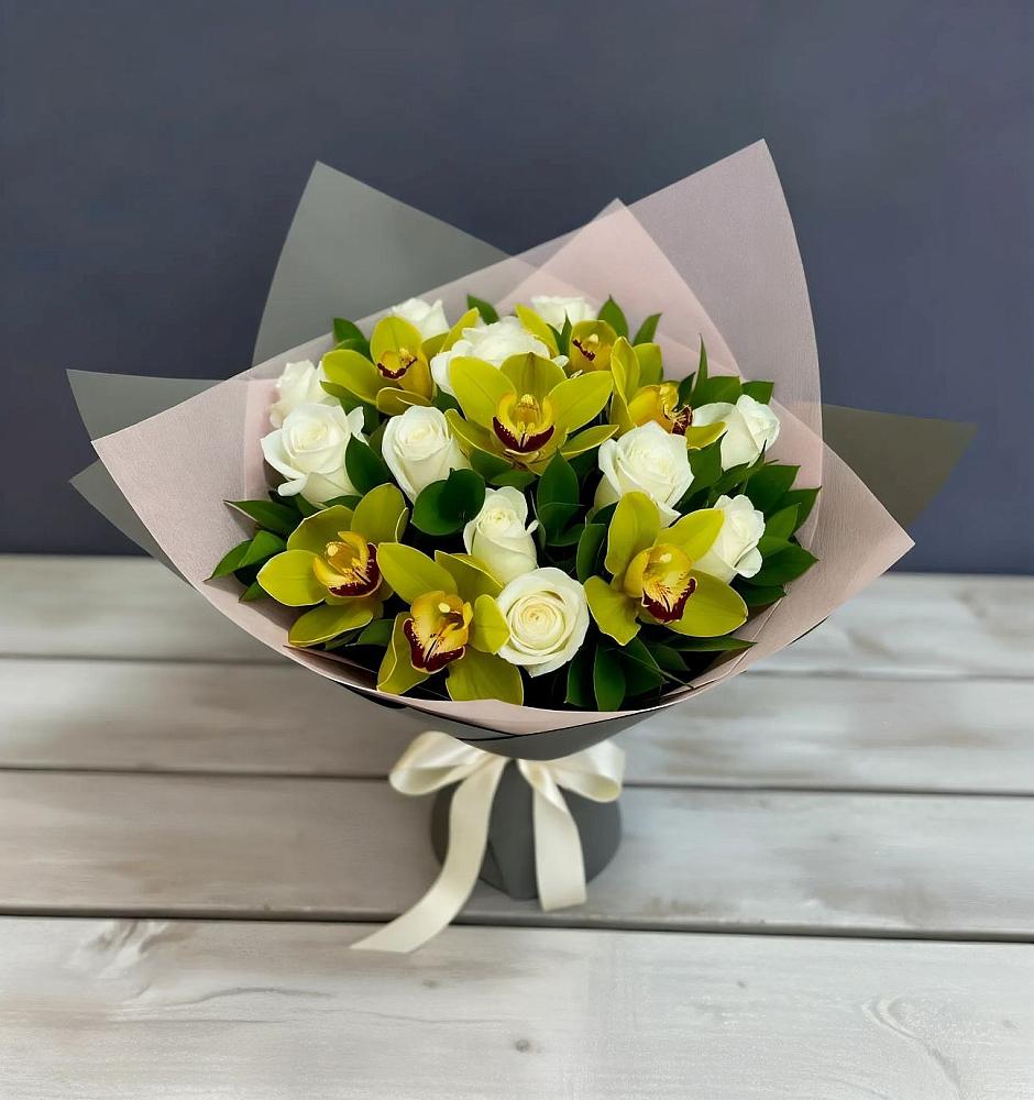 Букет цветов из: Орхидеи и Розы в Житнево